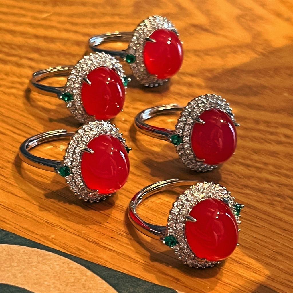 Jade Rot Beleuchtung Natürlicher Chalcedon Ring Achatring, Echte Aufnahme