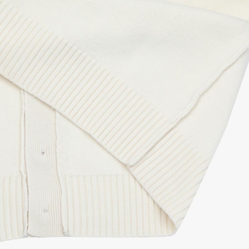 Ami Big Heart Logo Intarsia V Neck Cardigan Model Ukc367 018 154