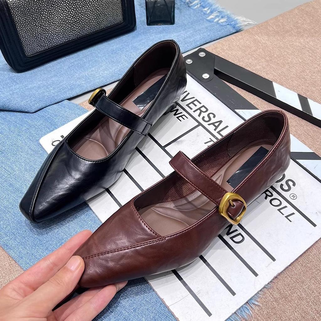 2025 new autumn retro square head thick heel Mary Jane shoes French temperament small low heel commuting single shoes women's small leather shoes