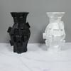 Moderne geprägte Harz-Blumenvase - Mattweiße Dekoration für Zuhause oder Büro