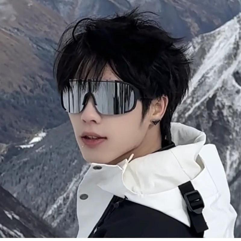 Photochromic Anti-UV Sports Sunglasses: Windproof & Sandproof for Cycling, Running, Skiing, Mountaineering, and Outdoor Activities