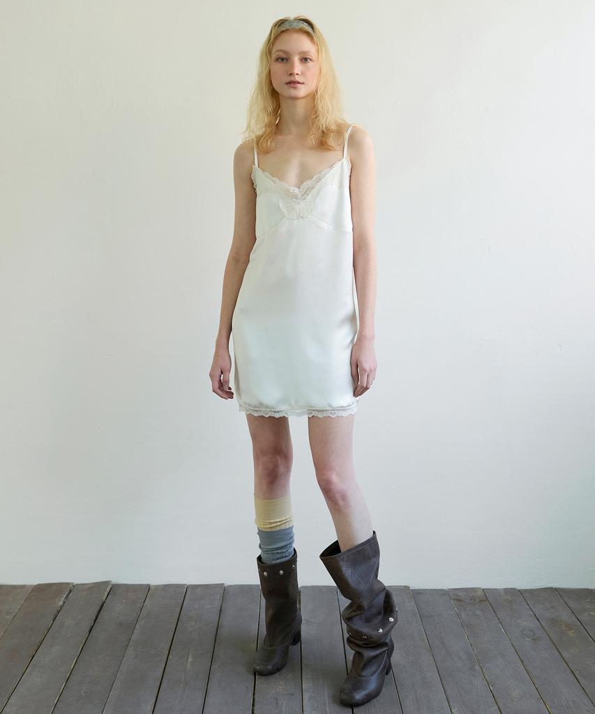 Aobteu Lace Slip Mini Dress - Ivory