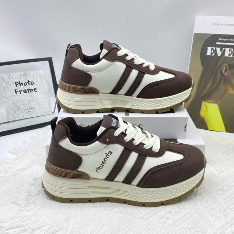 Thick-soled German Training Shoes for Women's 2025 Spring New Popular Leather Versatile Forrest Gump Soft-soled Sports and Leisure Dad Shoes
