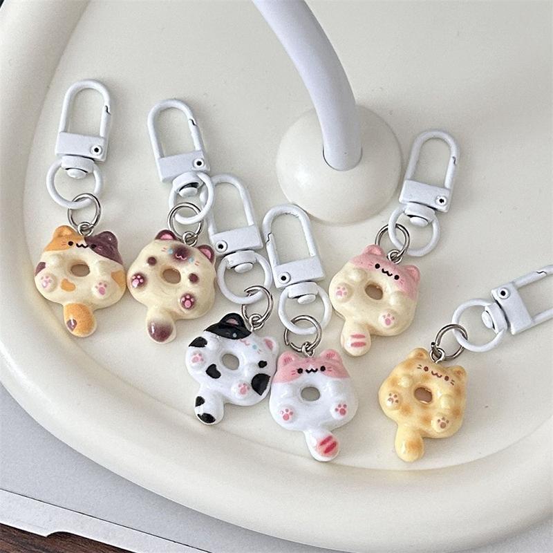 Kawaii Kreslený Novinka Kočka Donut Klíčenka Roztomilý Kreativní Přívěsek na Klíče Zábavné Doplňky pro Dekoraci Batohu Dárky