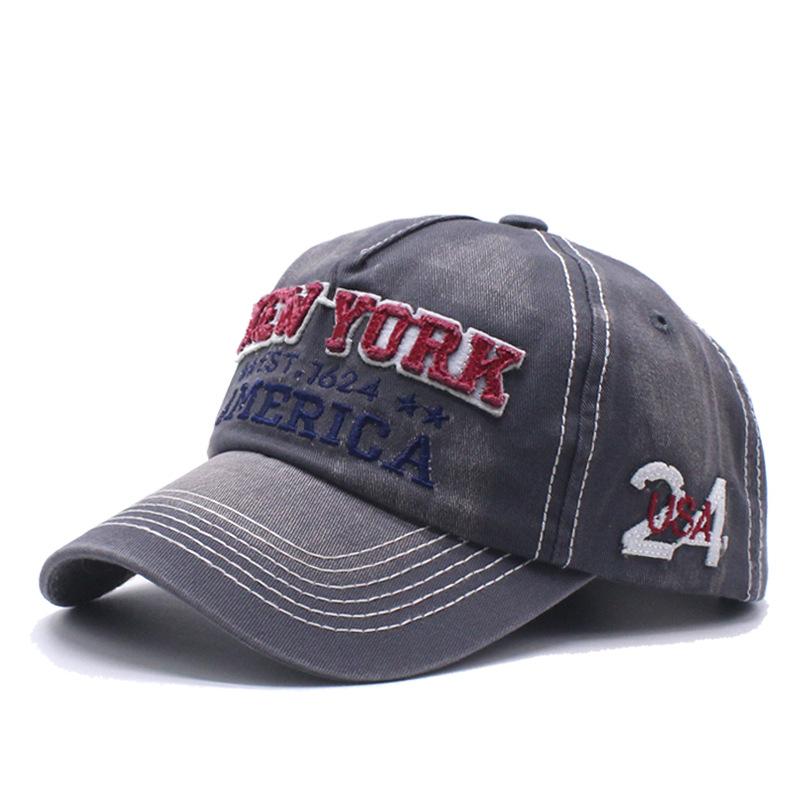 Men's and Women's Peaked Caps Fashion NEW YORK Letter Embroidery Sports Baseball Caps Versatile Shade Riding