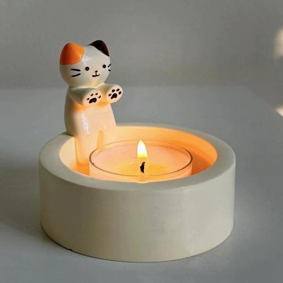 Cat Candle Holder Funny Cat Warming Paws Candle Holder Cute Resin Kitten Tealight Holder Tabletop Ornament for Cat Lovers