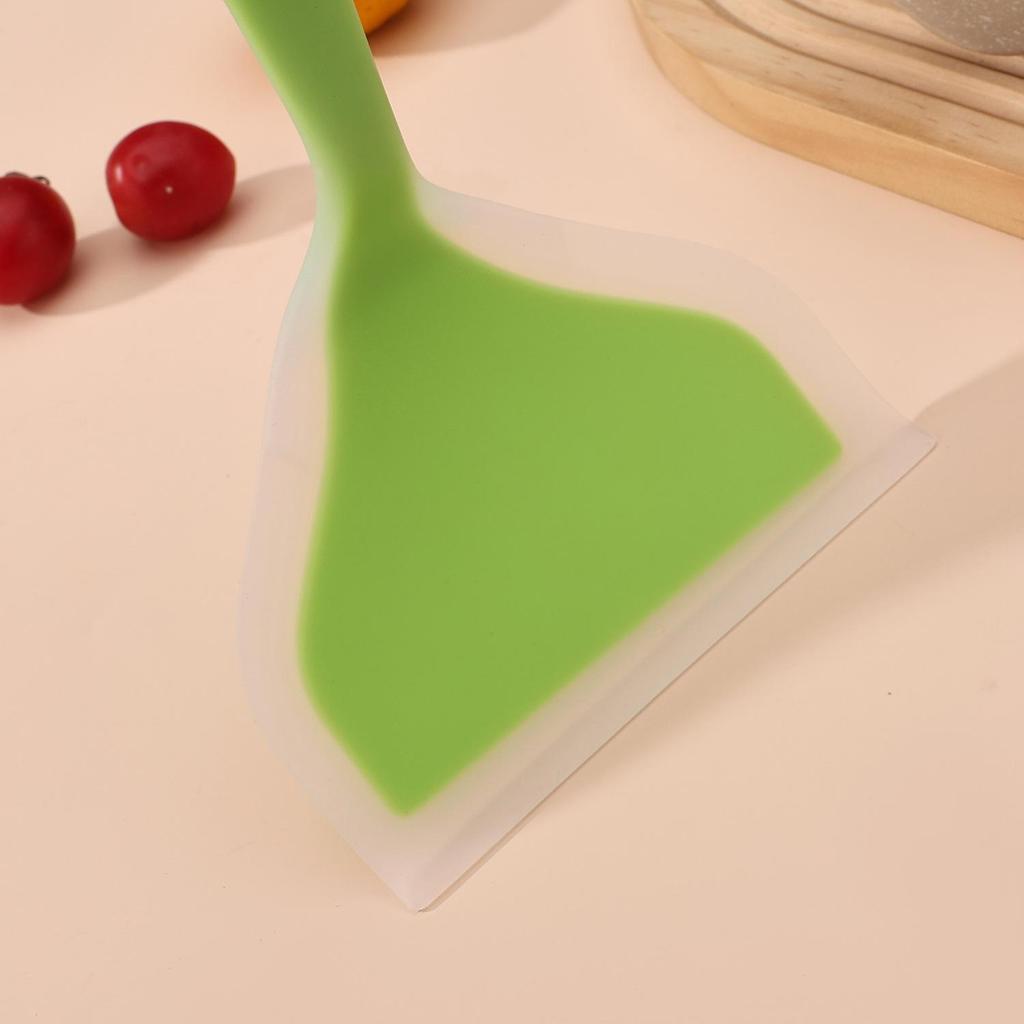 Silicone Non-Stick Omelet and Crepe Spatula – Wide and Thick Design