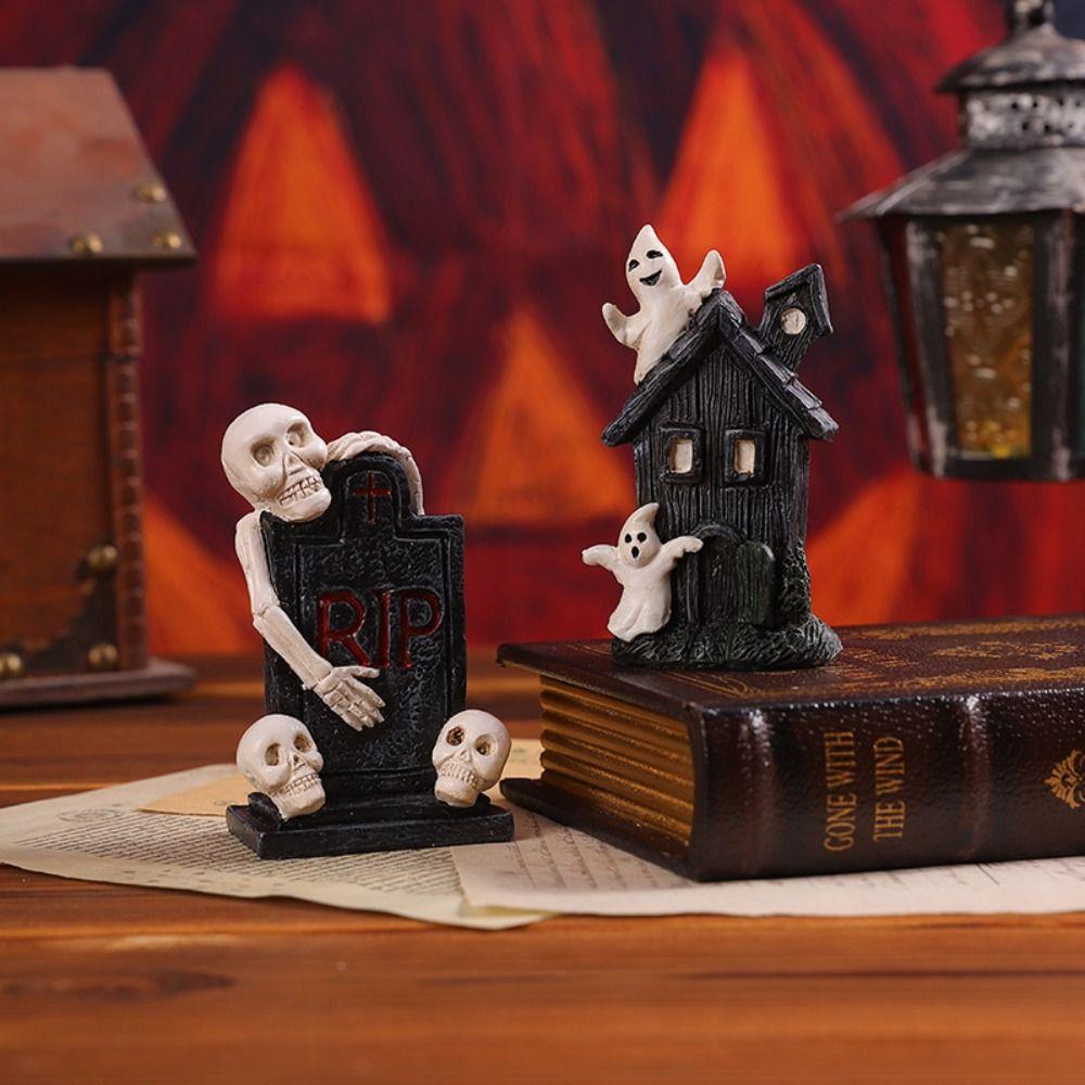 

Resin Halloween Pumpkin House Figurine Ghost House Decorations Outdoor Garden Decorations