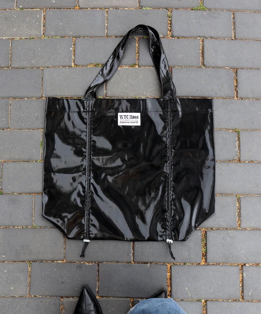 Welcome To Ccc Yoyo Big Bag (2 Colors)