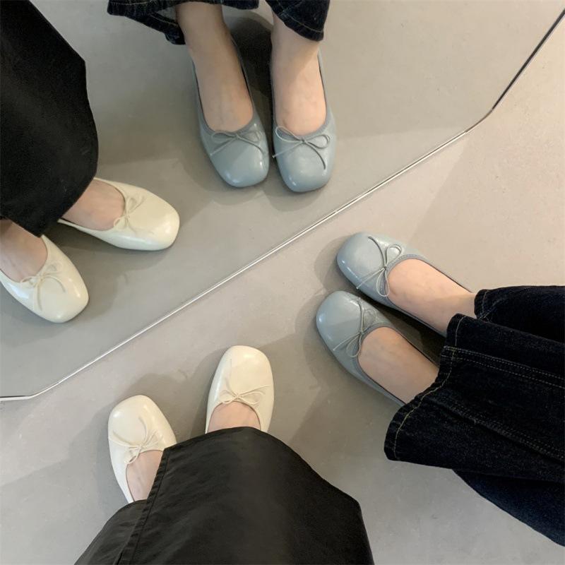 Korean version of flat shoes soft leather ballet shoes soft sole versatile shallow mouth flat heel grandma shoes one pedal small leather shoes bow