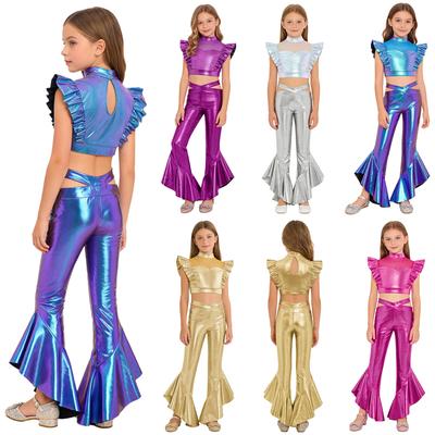 Conjunto de Roupa de Dança para Meninas: Top Cropped com Calça Flare, Gola Alta, Sem Mangas, Malha com Strass e Babados, Metalizado