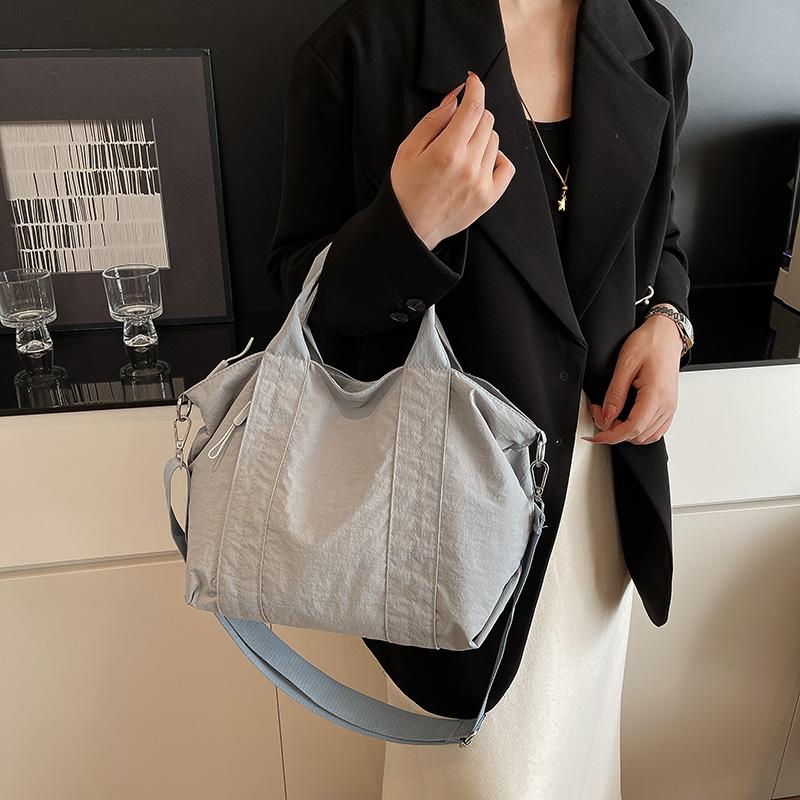 Solid Color Handbag Women's Large Capacity Lightweight Tote Bag Commuter Shoulder Crossbody Bag