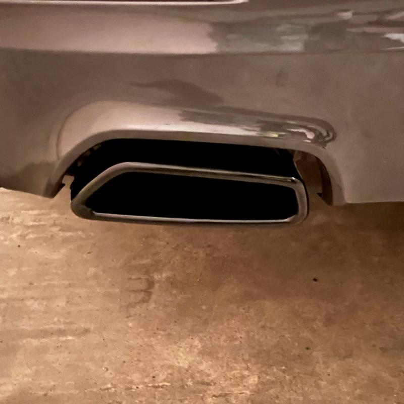 For BMW 5 Series G30 G31 2018- Stainless Steel Black Car Exhaust Pipe Cover Stickers Exterior Modification Car Accessories