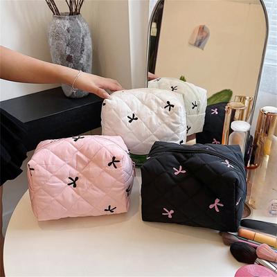 Trousse de Maquillage à Nœud pour Dames pour Sacs Cosmétiques de Voyage à Nœud Papillon Grande Capacité Sac de Rangement à Main pour Maquillage et Articles de Toilette