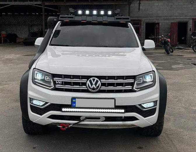 

Козырек лобового стекла под багажник DAKAR (LED) для SsangYong Musso ІІ 2018- гг