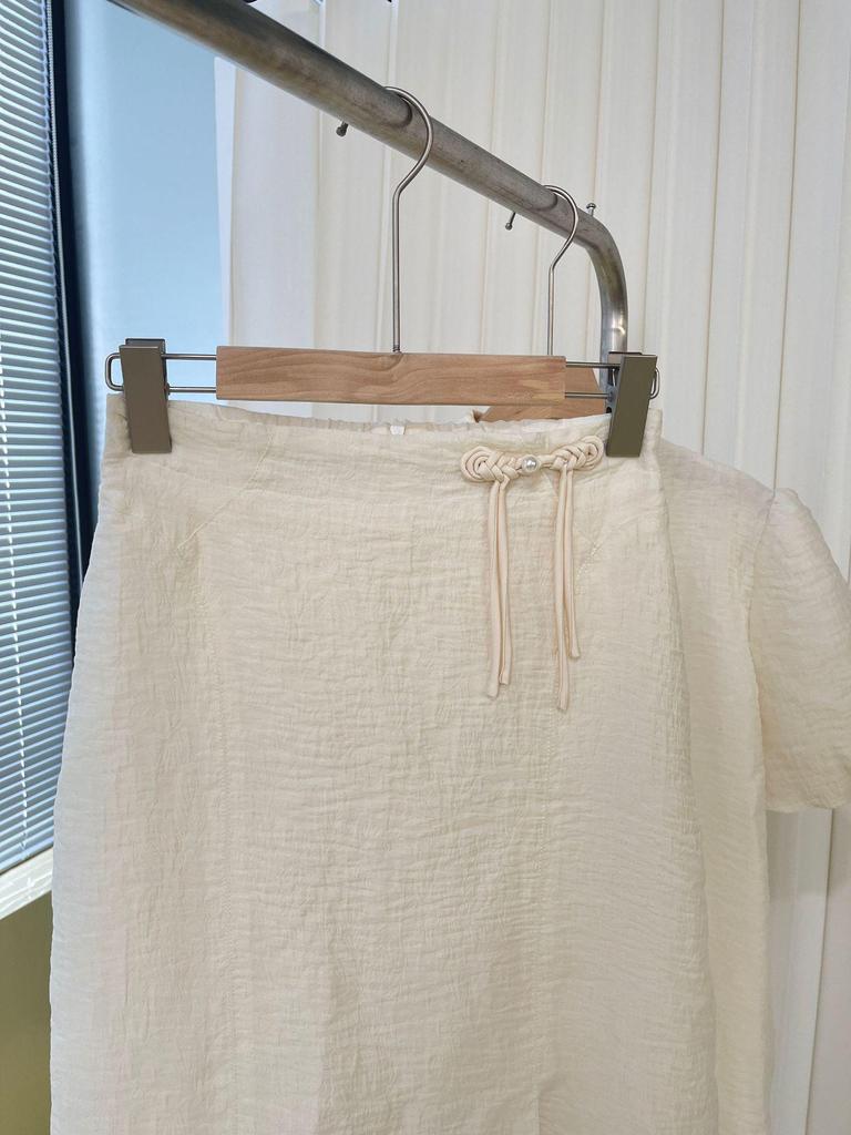 2023 Sommer Damen Modernes Chinesisches Cheongsam-Anzug in Weiß