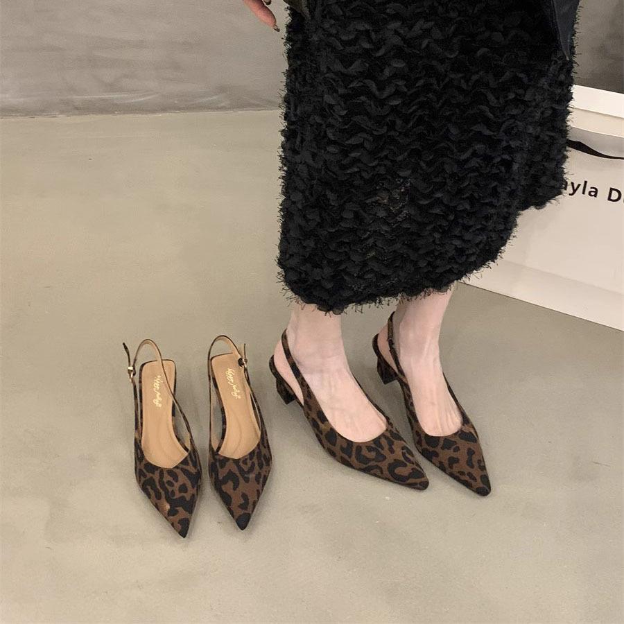 Niche leopard print sandals 2025 women's shoes with skirts summer new thick heel bag head pointed empty high heel single shoes