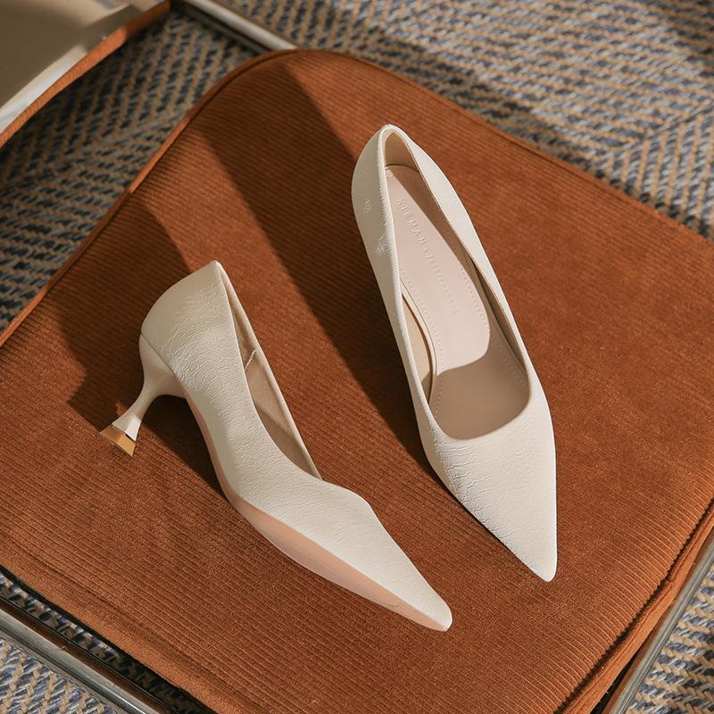 

Fashion thin heel pointed head light mouth high heel women s single shoes beige wedding shoes classic black commuter women s shoes 40