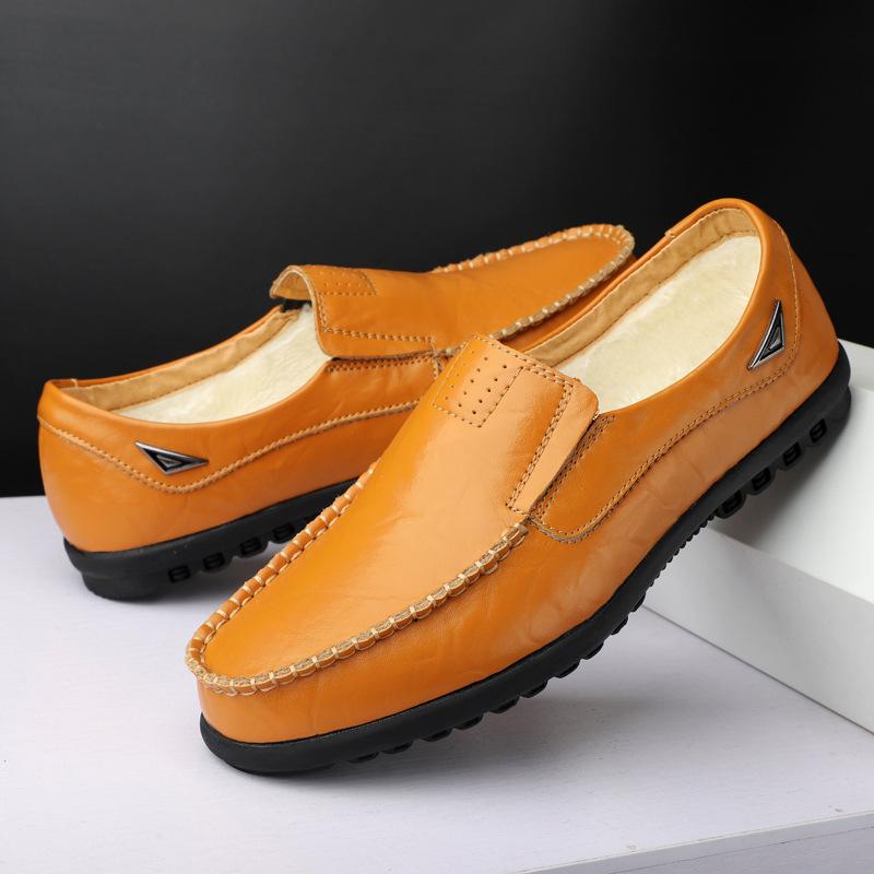 Spring and Autumn Men's Casual Leather Shoes Large Size Lazy Shoes British Cowhide Doudou Shoes Trend Men's Shoes Trend