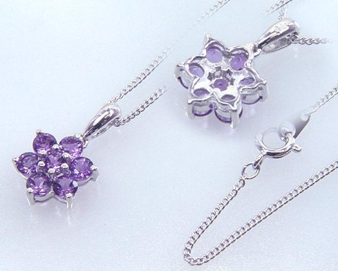 And My Jewelry Silver Amethyst Pendant Necklace Luxurious 14237 [Your Box] - Seven-Stone [February Birthstone] [Gift Wrapped]