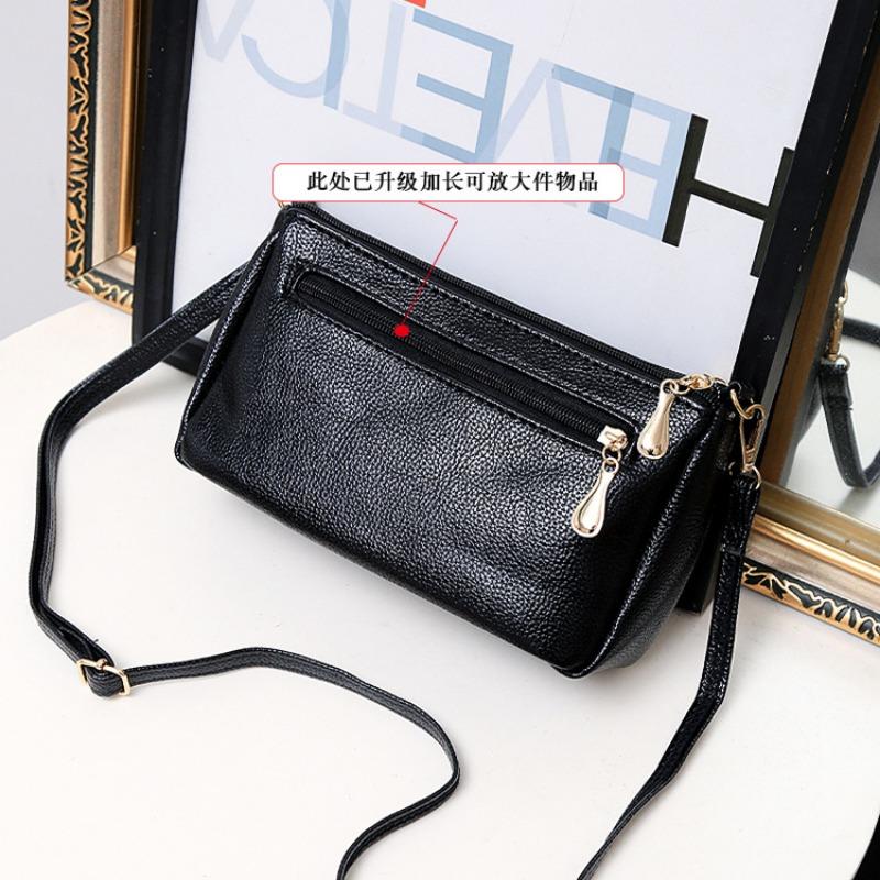 Guangzhou Women's Bags, New Fashion Messenger Bags, Versatile Large-capacity Medium Mother Shoulder Bags