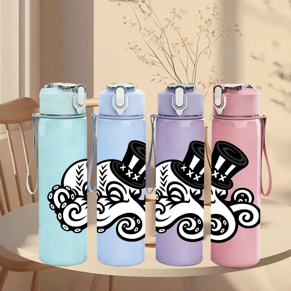 1PC Octopus Tentacle Pattern 750ml Color Plastic Sports Water Bottle Leakproof Flip Straw Lid Suitable for Sports Office Home Use
