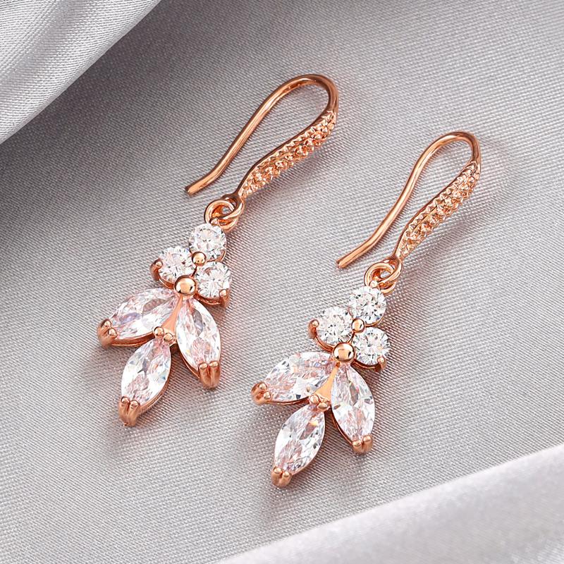 Fashion Small Fresh Ear Hook Copper Inlaid Zircon Women's Earrings High-end Elegant Temperament Stud Earrings Versatile Jewelry