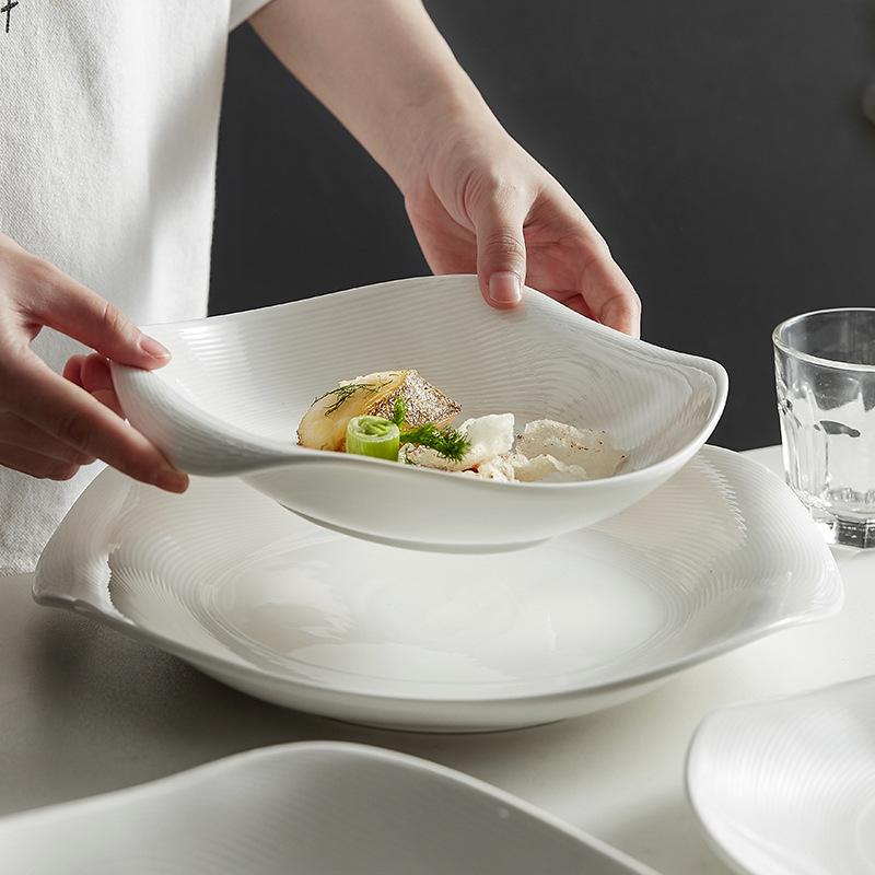 Creative Irregular Shaped White Ceramic Dinner Plates els Tableware Home Use Deep Soup Plates Dinner Utensils Cooking Dishes