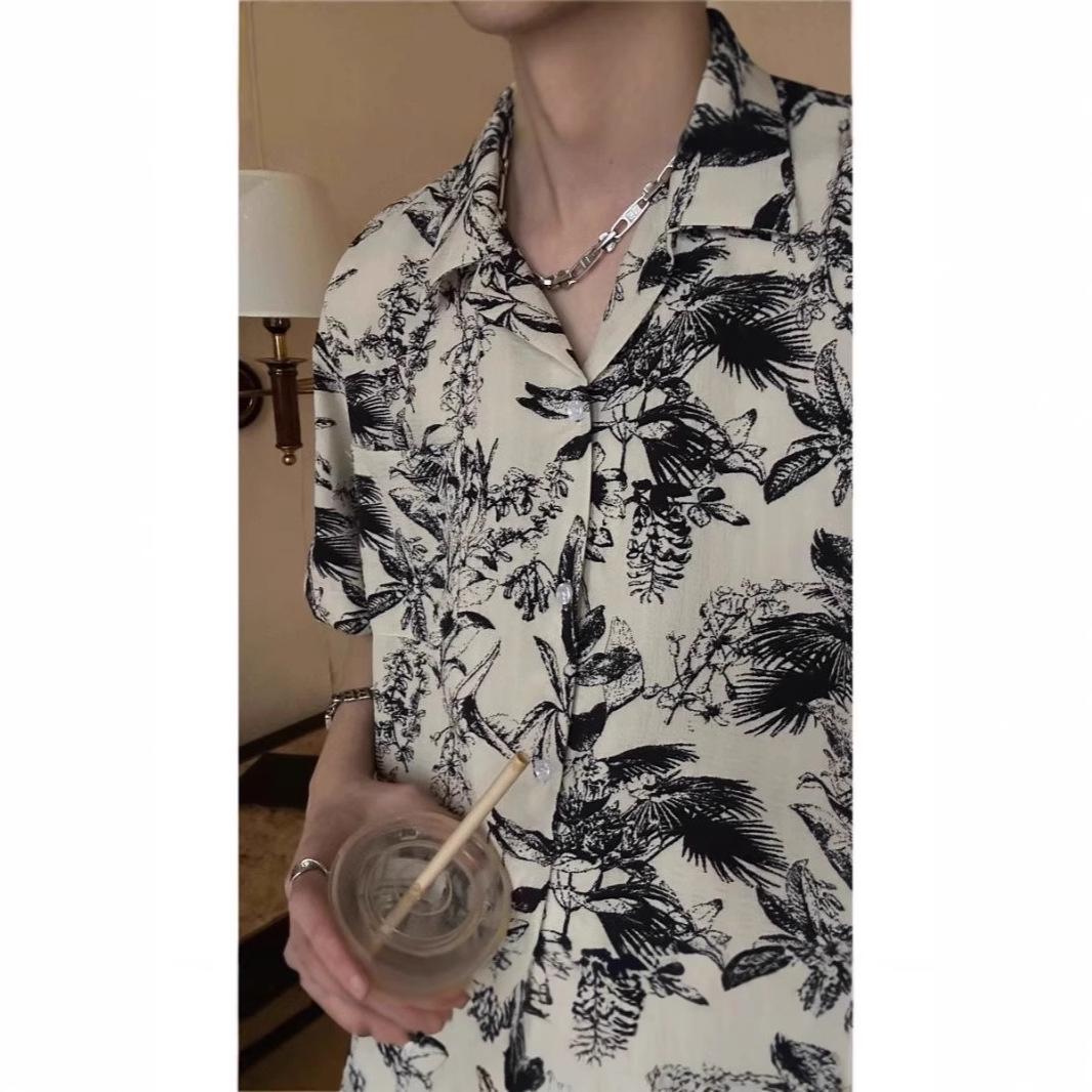 

Unisex Trendy Ink Non-Iron Drapey Short Sleeve Shirt XL