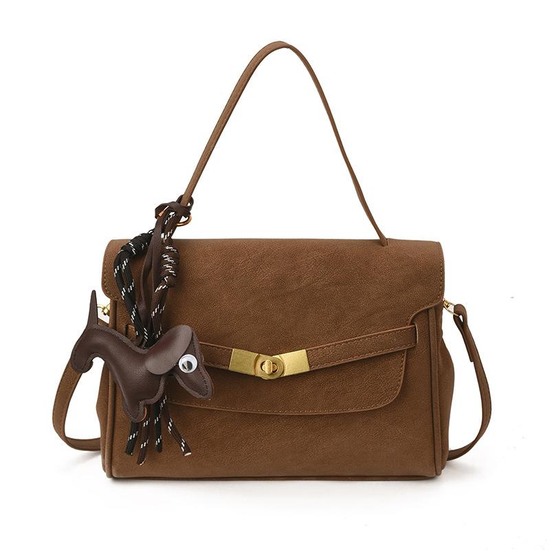Fashionable and Trendy Crossbody Bag, Single-shoulder Bag, Simple and Large-capacity Casual Commuting Underarm Bag