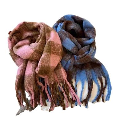 3-Farben Herbst- und Winter-Studentenstil Neues Fransen-Karomuster Langes Schal für Paare, Warmer Schal für Männer und Frauen