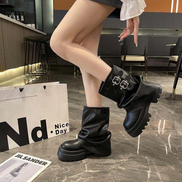 Gantai's house, this year's popular short boots for women's autumn leather black super-fire trousers, thick-soled foreign-style small short boots.