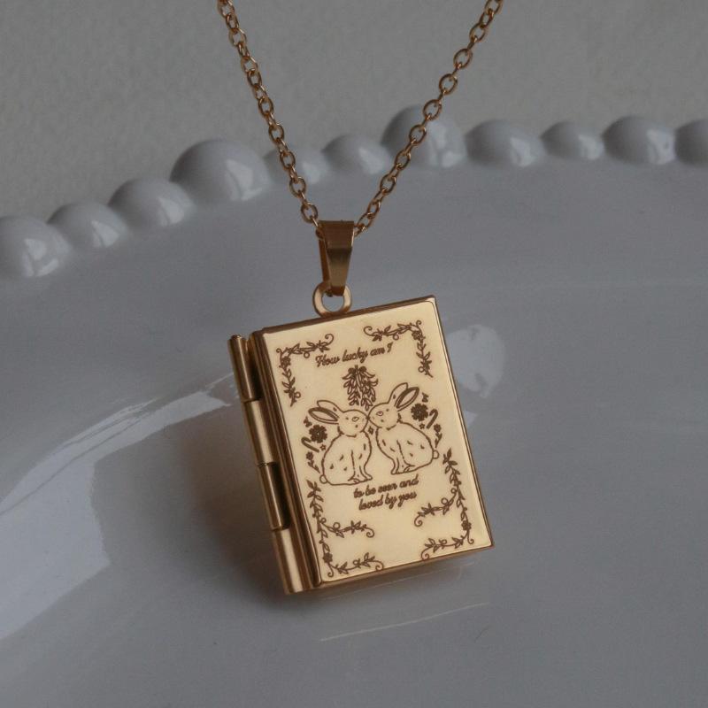 Gold Star Map Character Book Necklace Vintage Openable Pendant Niche Design Clavicle Chain