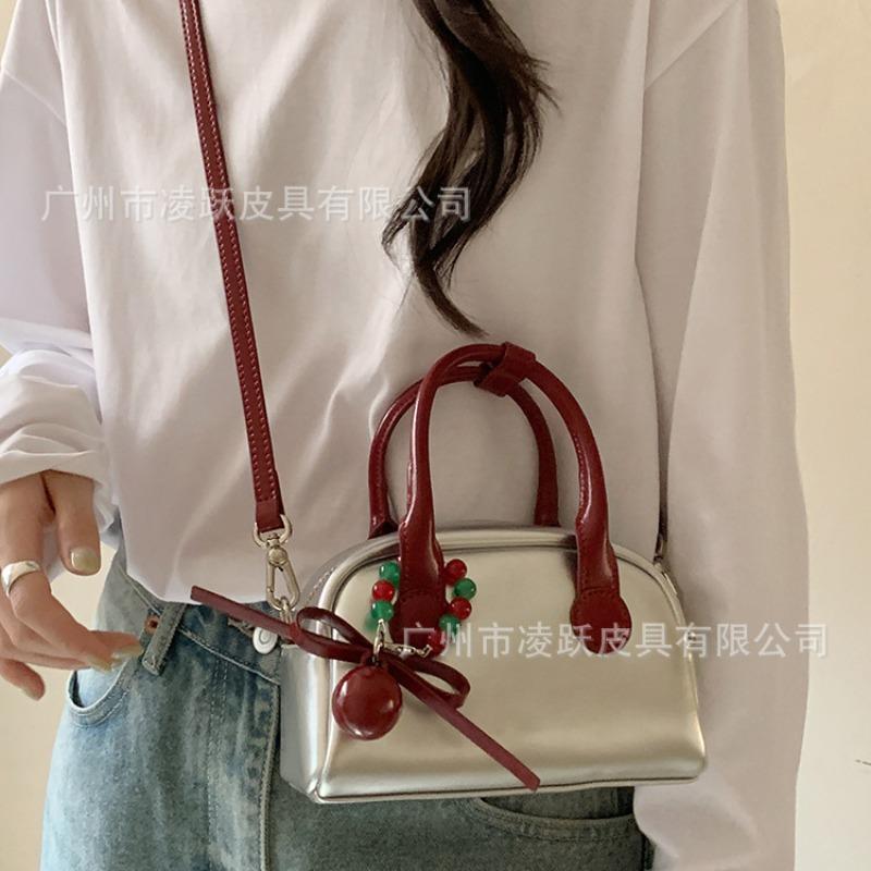 Silver Bowling Women's Bag New Versatile Temperament Small Bag Fashion Handbag Shoulder Messenger Bag