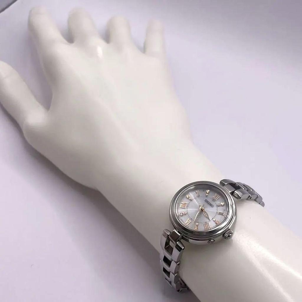 [USED] Seiko radio-controlled solar watch for women