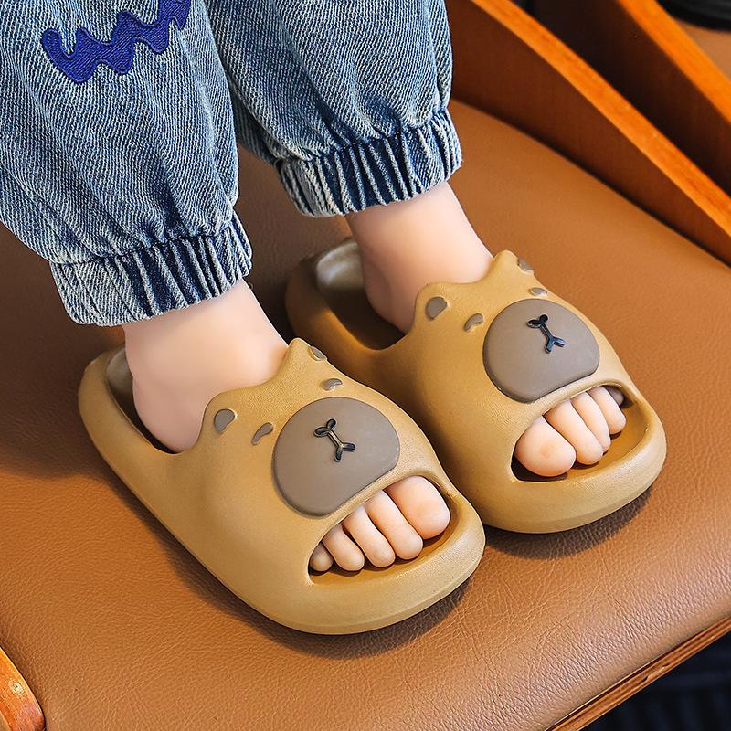 Sommer Cartoon Flip-Flops für Jungen und Mädchen: Bequeme Indoor-Hausschuhe für Eltern und Kinder