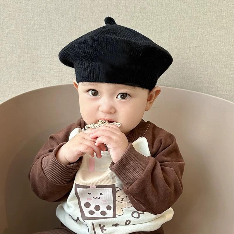 Unisex Baby Knitted Wool Beret - Spring/Autumn Style, Warm, Solid Color, Trendy Children's Painter Hat