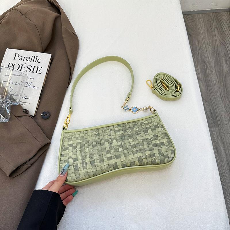 

Korean version niche checkerboard underarm bag women s 2025 new fashion chain foreign style fashion casual shoulder bag зелёный