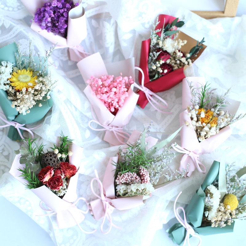 Mini Bouquet of Preserved Dried Flowers: Baby's Breath & Roses - Ideal for Parties, Festivals, Birthday Gifts, and Decorations