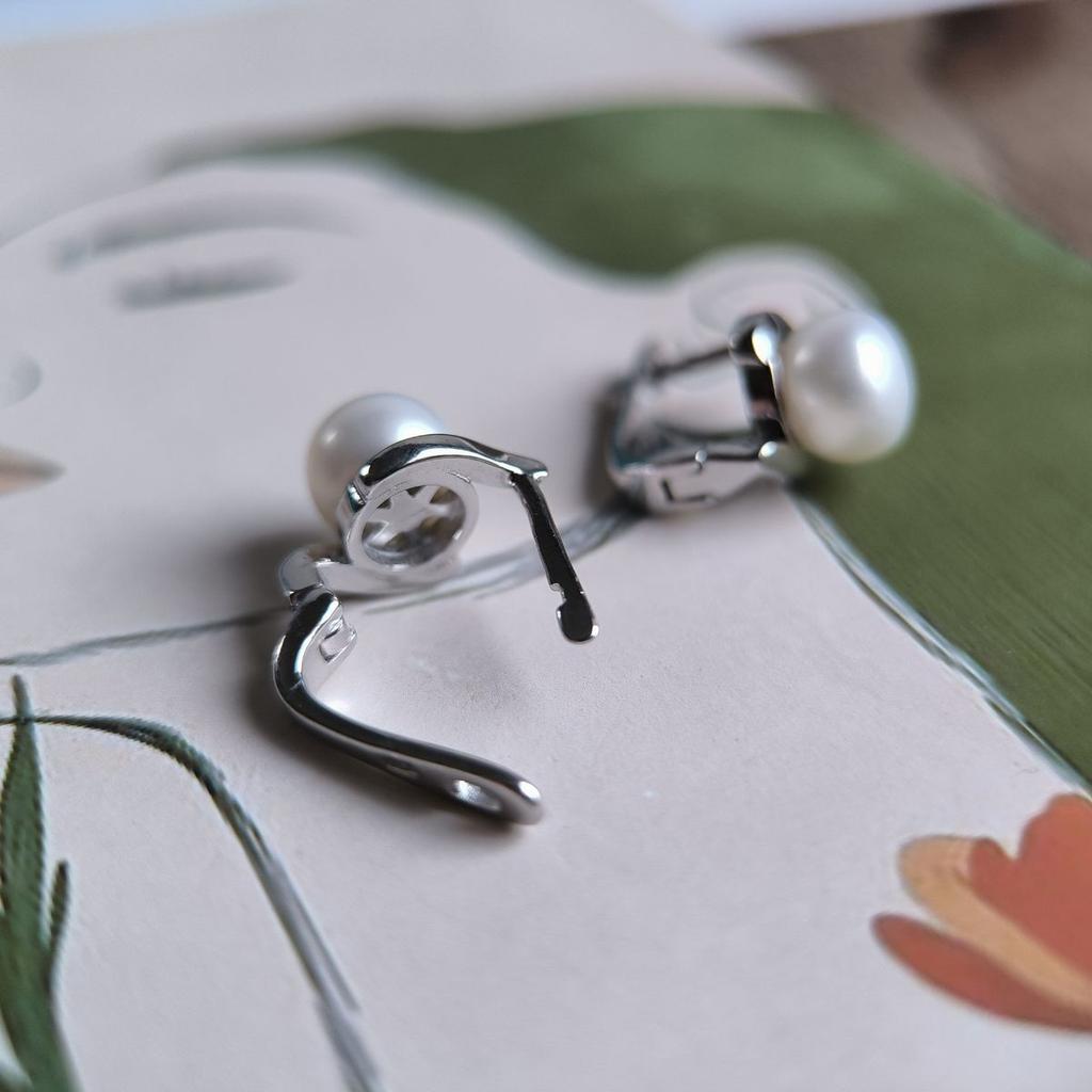 Серебряные серьги с натуральным жемчугом (2187073)