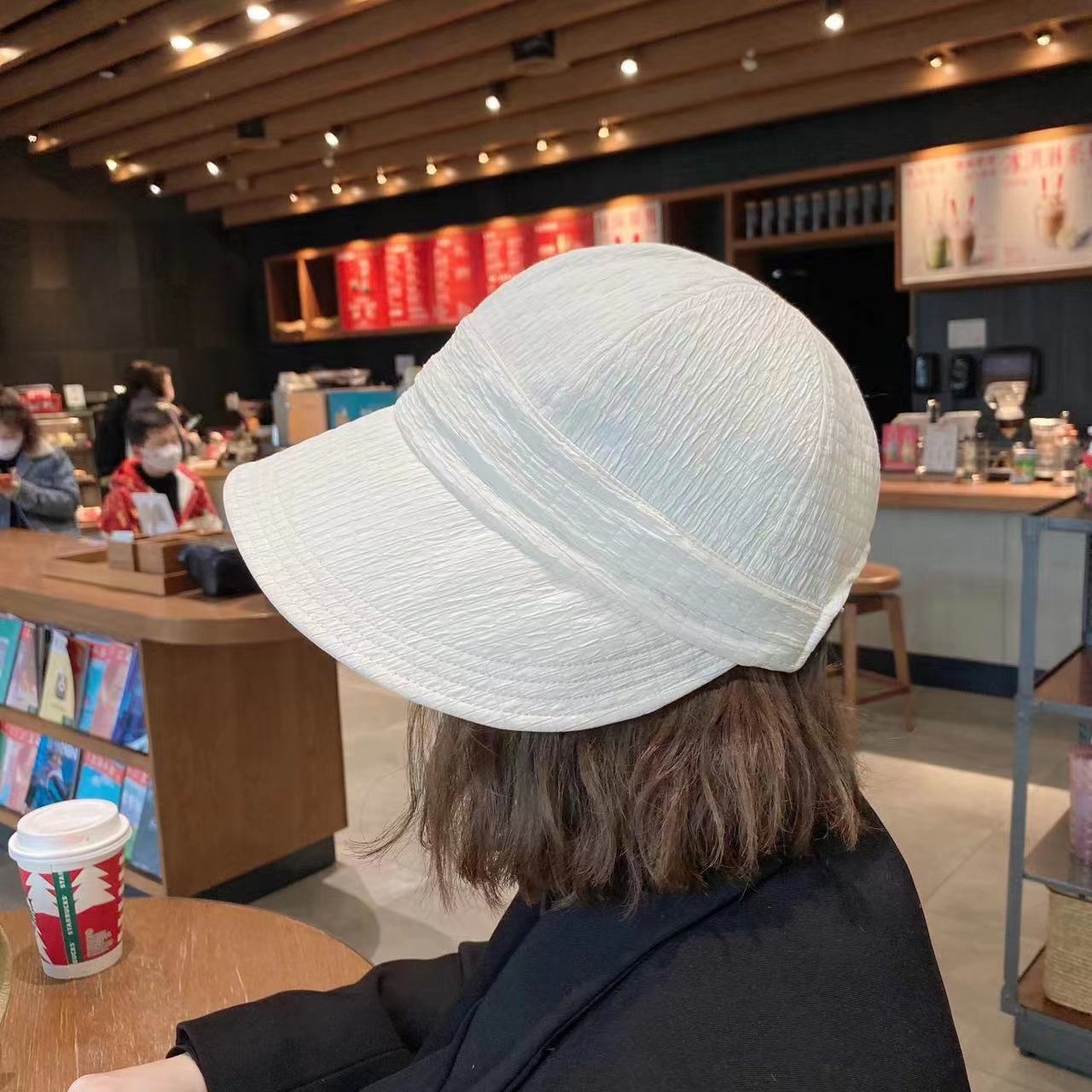 

Восьмиугольная шляпа с широкими полями Тонкие складки Корректирует форму лица Темперамент Универсальная Весна и Осень Мода Козырек рыбака Лето Adult average size