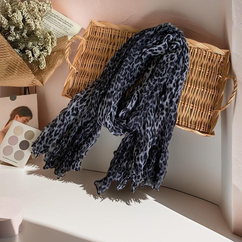 Breathable Scarf Print Classic Leopard Crease Fried Dough Twists Women's Head Scarf Silk Scarf