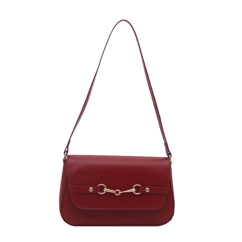 Retro underarm bag, new shoulder bag, women's versatile baguette bag, red new product, new handheld women's bag.