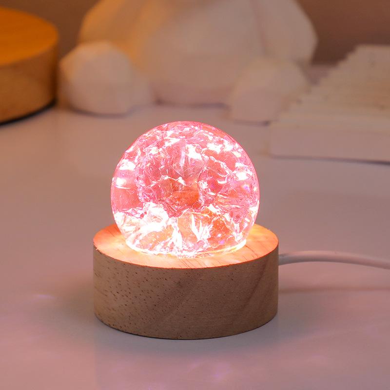 Seven-Color Crystal Ball Night Light – Luminous Ice Crackle Glass Ornament for Desktop Decoration