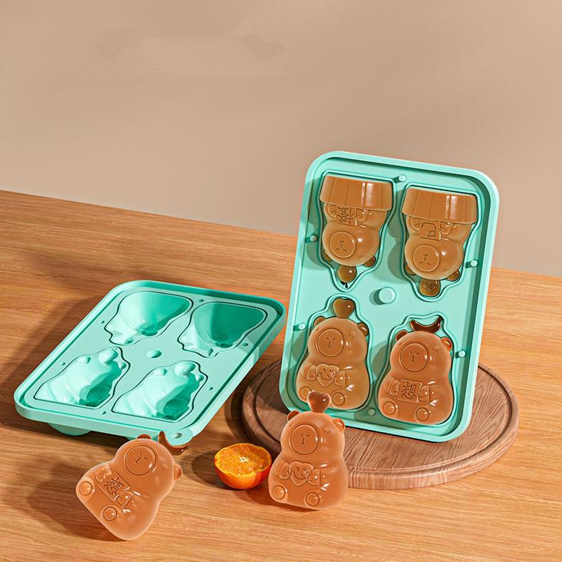 4 aufeinanderfolgende Capybara-förmige Silikonform Cartoon-Tier Schokoladenkuchenform Süßigkeitenpudding Eiswürfelbehälter Handgemachte Seifenform