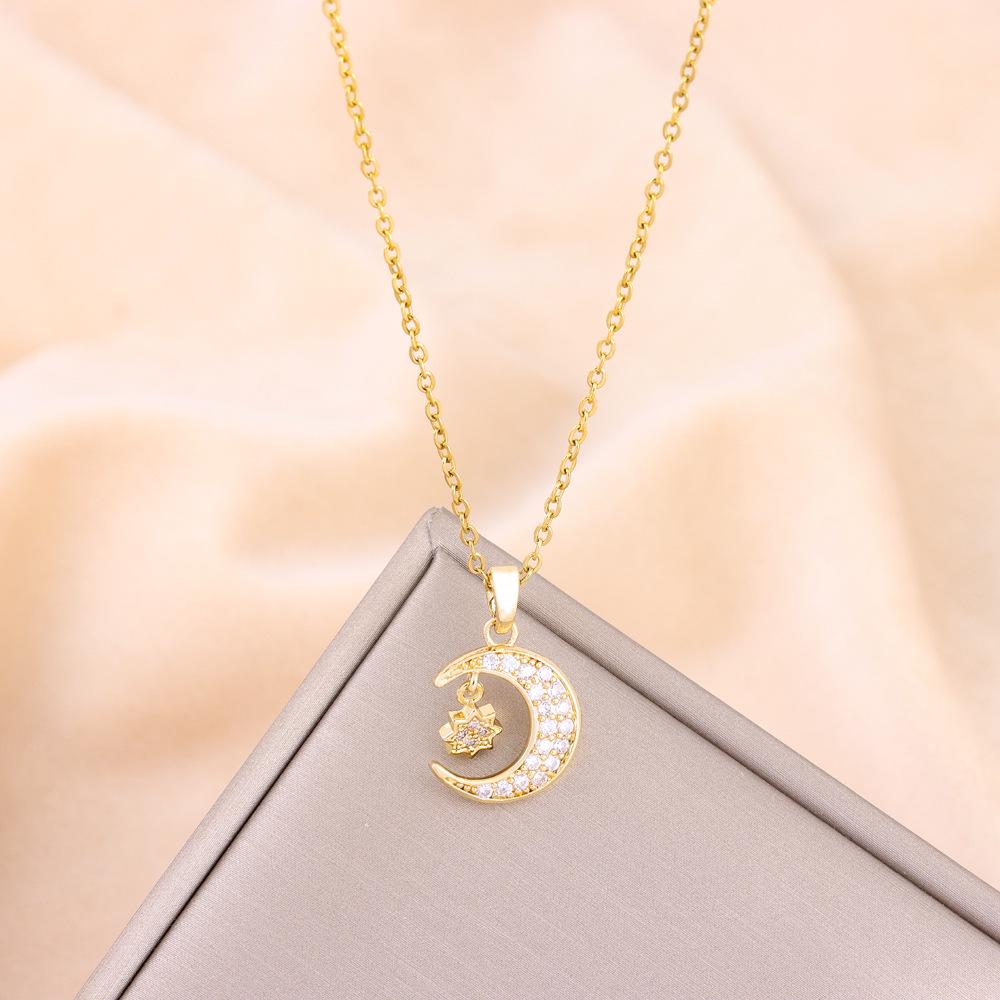 Sweet Mythical Star & Moon Diamond-Inlaid Women's Necklace - Titanium Steel Clavicle Chain