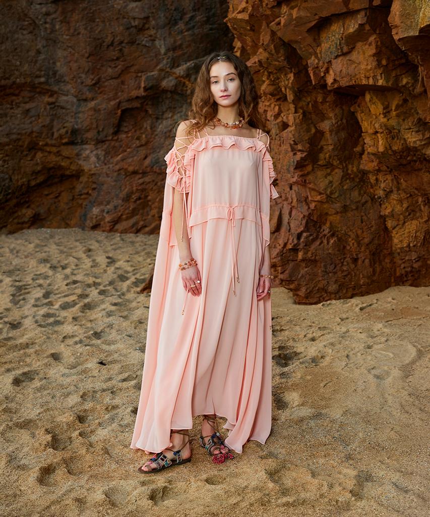 Aiseugadeuneiogongpal Off-Shoulder Chiffon Dress_Peach Cream