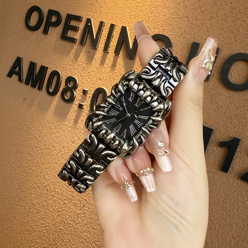 Square Claw Millennium Watch Men'S Retro Style Y2K Special-Shaped Tide Brand Quartz Watch