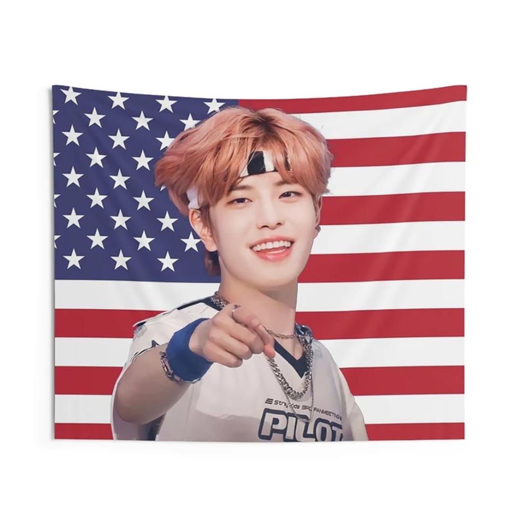 1 Stück SKZ Seungmin US-Flagge Wandteppich SKZ Fan Wandbehang Kpop Liebhaber Geschenk Ästhetische Schlafzimmer Deko Flachdruck