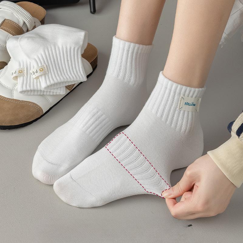 Solid Color Cotton Sports Socks for Women, Summer Thin Style for Women, Cartoon Embroidered Fabric Label Boneless White Short Socks